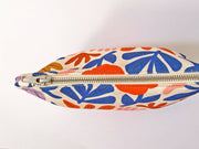 Zip Purse - Weaving Petals Light Fabric Drawer